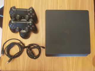 PS4+ 2 mandos
