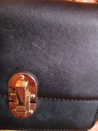Bolso negro