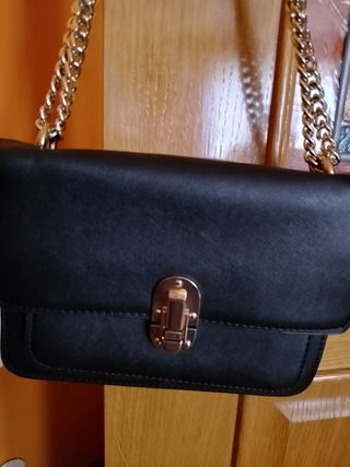 Bolso negro