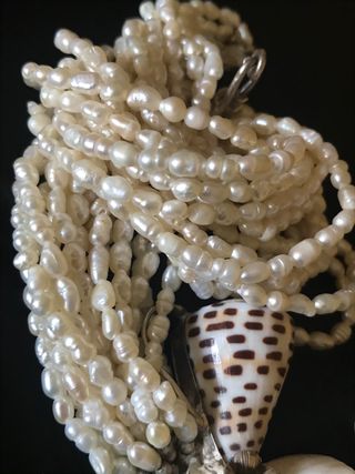 COLLAR PERLA DE RIO Y MADREPERLA. VINTAGE