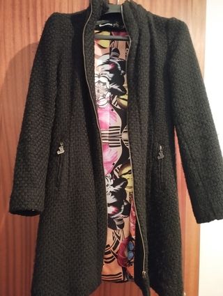 Abrigo Desigual by Christian Lacroix