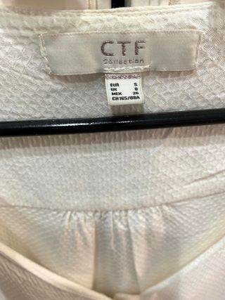Blusa blanca Cortefiel
