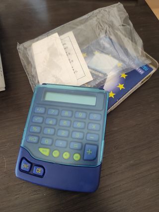 Calculadora científica casio+ calcd. euros regalo 