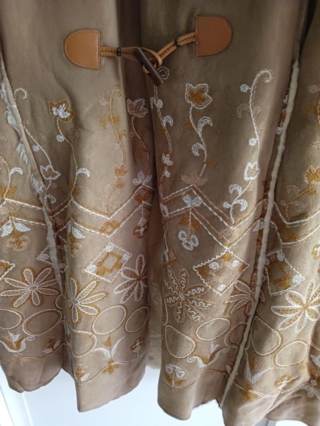 Abrigo  largo de ante