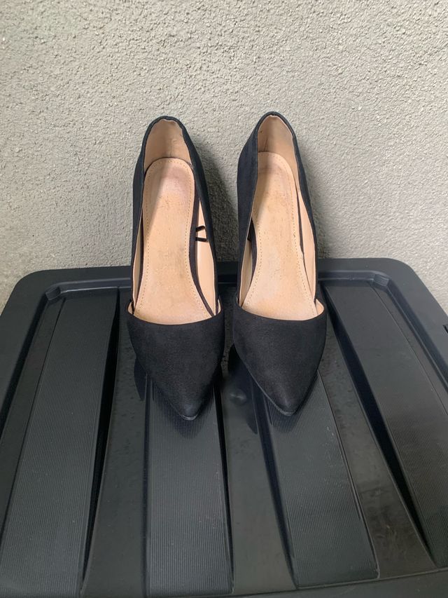 Zapatos de salón de tacón