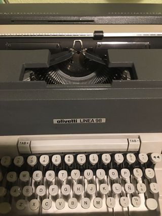 Olivetti línea 98