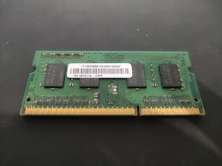 Módulo de memoria RAM Samsung de 2 GB DDR3