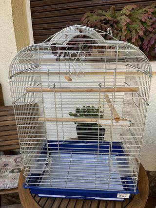Jaula amplia casi nueva