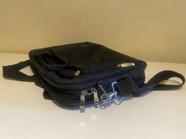 Funda de transporte negra para portátil Dell 15"