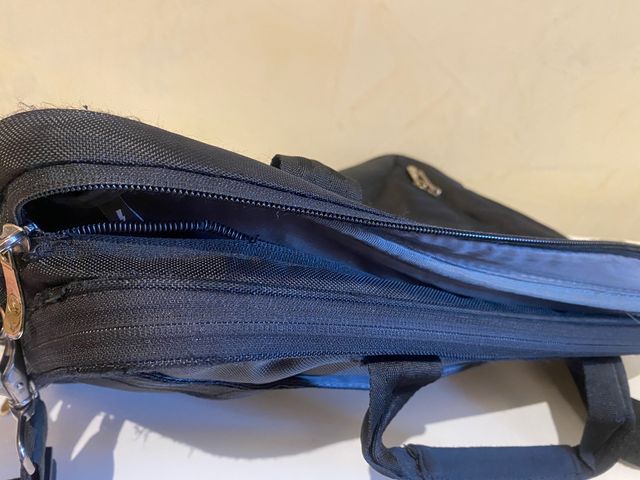 Funda de transporte negra para portátil Dell 15"