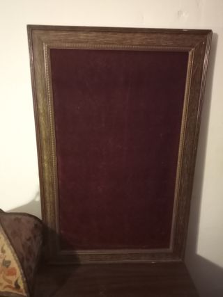 Marco antiguo de madera