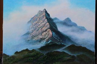 Cuadro pintado en Oleo  cumbre montaña nublada