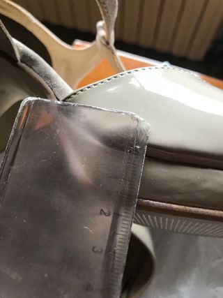 Sandalo a T open toe beige N.38- MODERNISSIMA