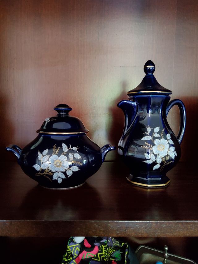 juego de porcelana, olla jarrón Azul Cobalto y oro