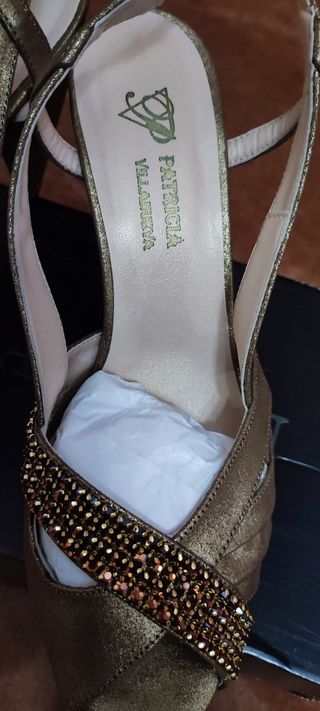 Sandalia plataforma tira cristal