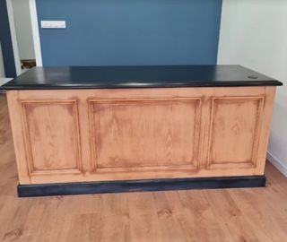 Mostrador de madera de haya