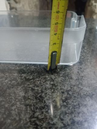 Cajón y accesorios frigorífico Balay