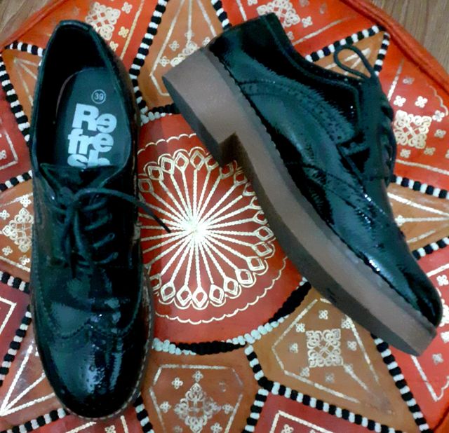 Zapatos Negros Oxford talla 39