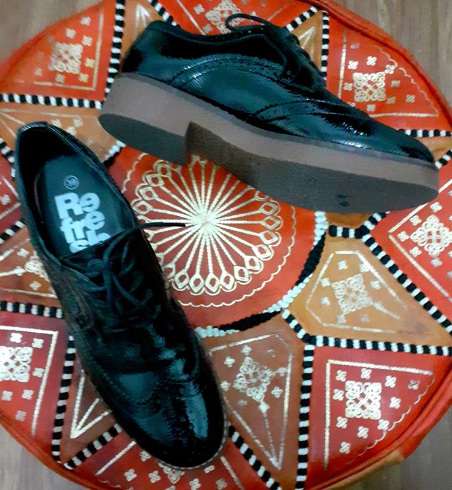 Zapatos Negros Oxford talla 39