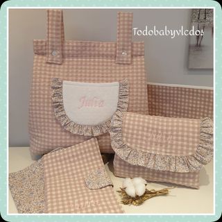 Bolsos individuales y gemelares.