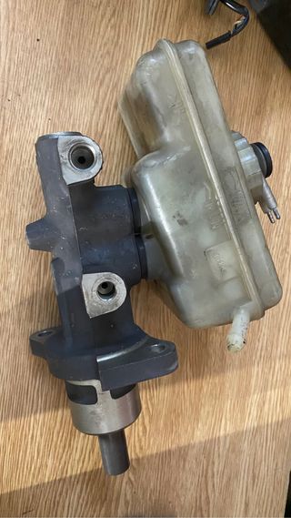 Bomba de freno bmw e36