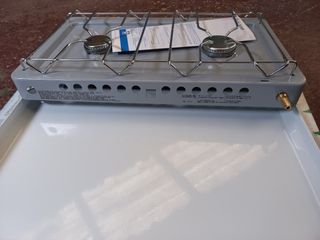 Campingaz 2 Fuegos y Armario de metal.