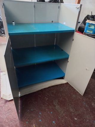 Campingaz 2 Fuegos y Armario de metal.