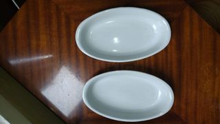 2 pirofile ovali bianche