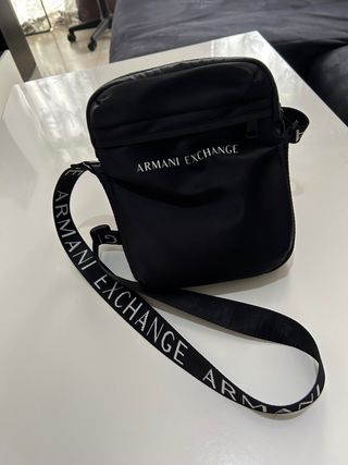 Riñonera Armani Exchange