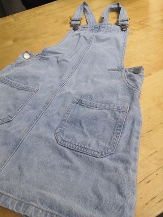 Mono corto tejano blanco.