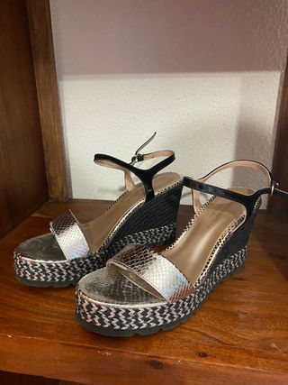 Sandalias Cuña Roberto Botella 39