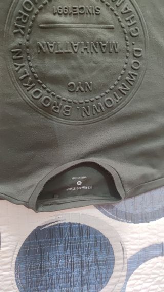 camiseta verde militar 