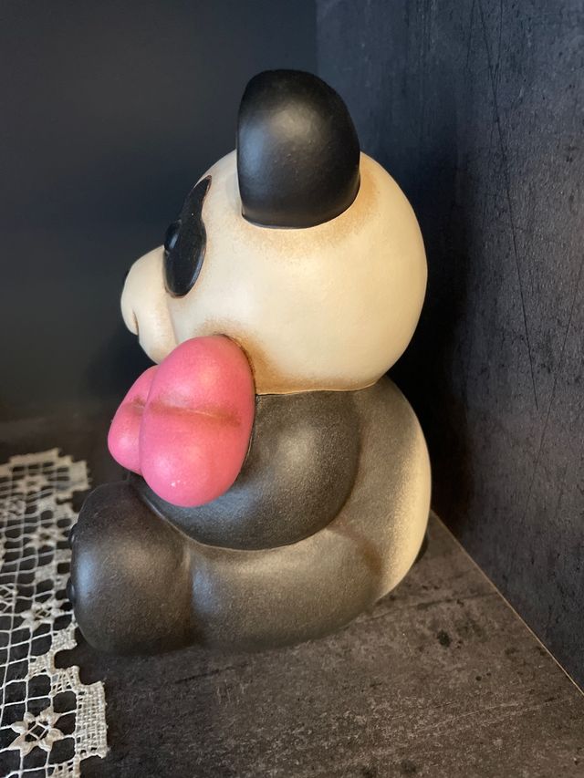 Thun panda con cuori