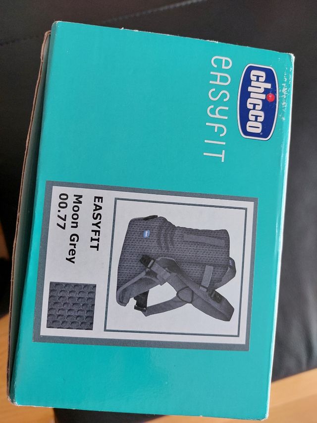 Chicco easy fit