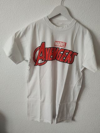 Camiseta Marvel blanca