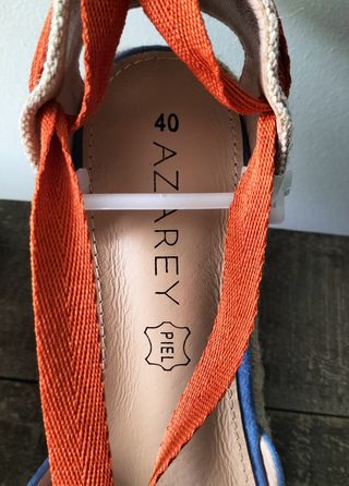 sandalias con cuña de esparto. sin estrenar. 40.