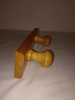 Percha pequeña de pared