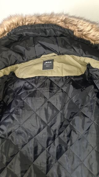 Chaquetón con gorro