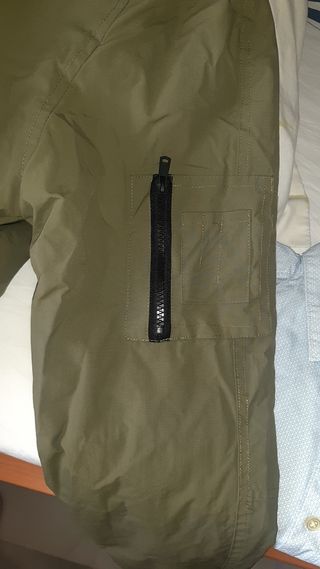 Chaquetón con gorro