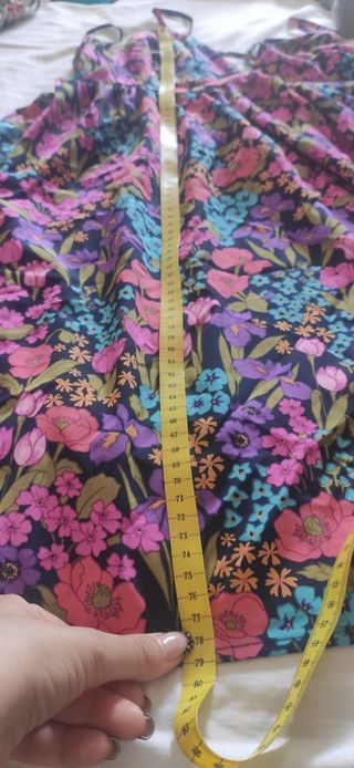 vestido floreado mujer