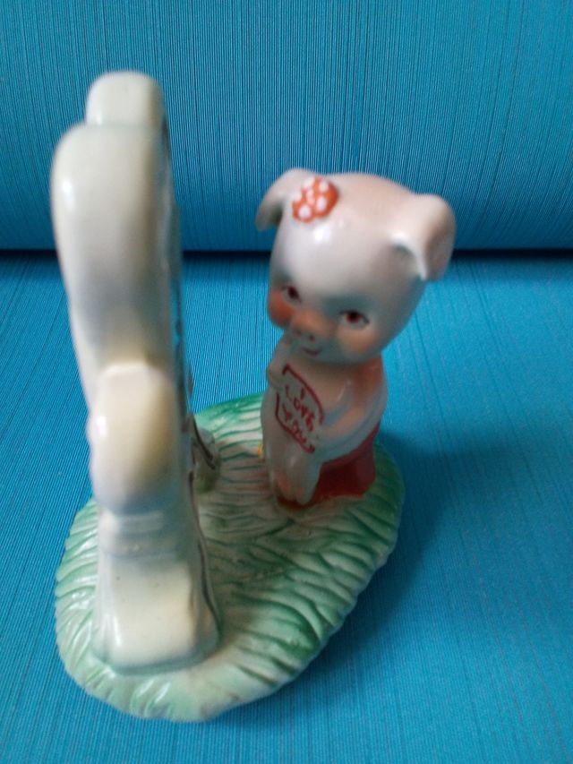 Figura vintage de cerámica de cerdita "I love you"