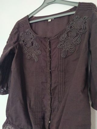 camisa marrón Straudivarius talla L