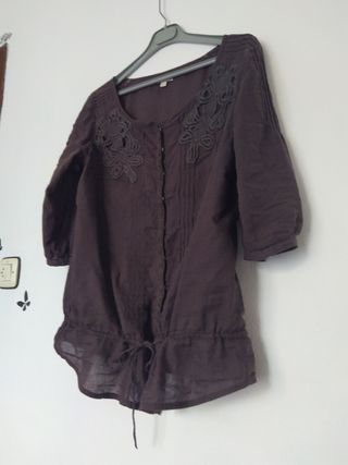 camisa marrón Straudivarius talla L