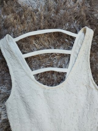 Vestido blanco de encaje