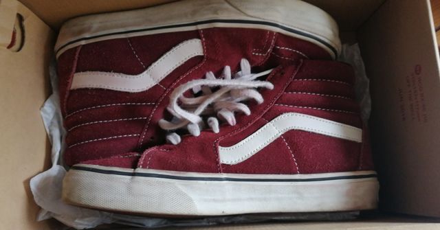 Scarpe Vans con lacci