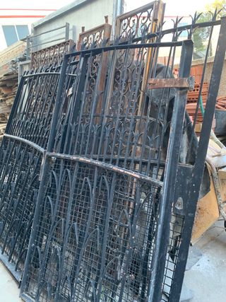 Conjunto de dos puertas para  valla