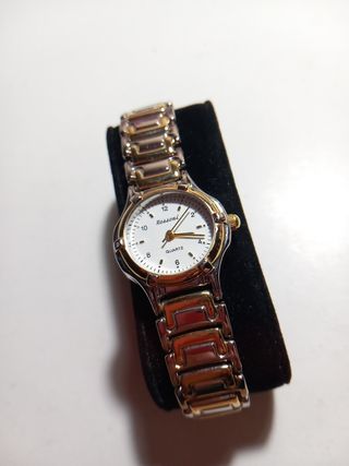 Reloj de mujer En acero