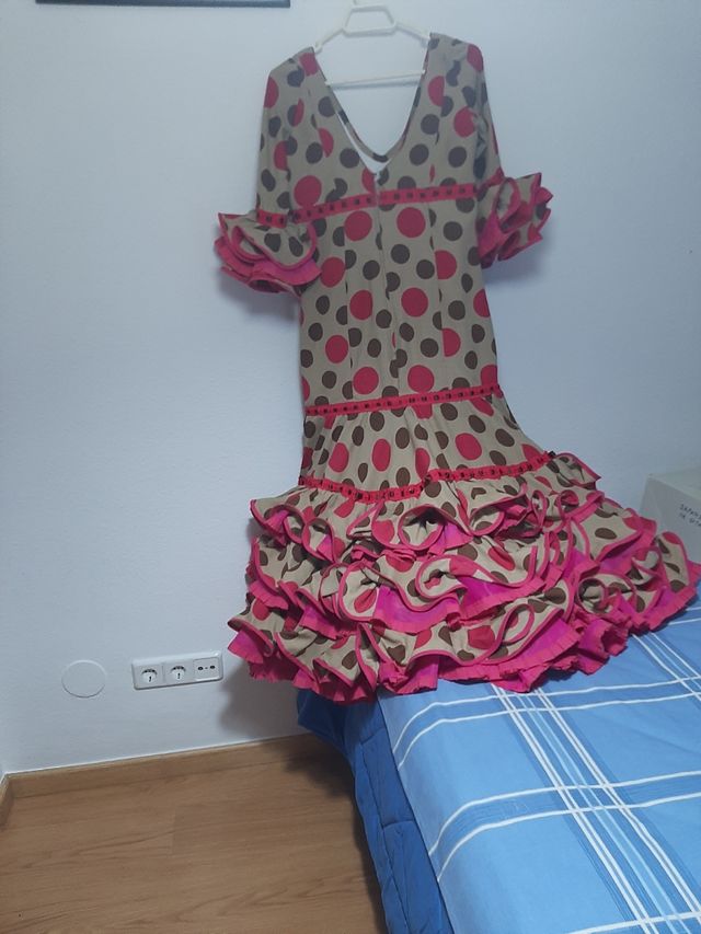 vestido flamenca t. 40-42.