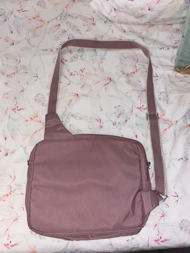 Bolso Adolfo Domínguez.