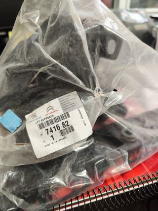 Soporte paragolpes Citroen C4